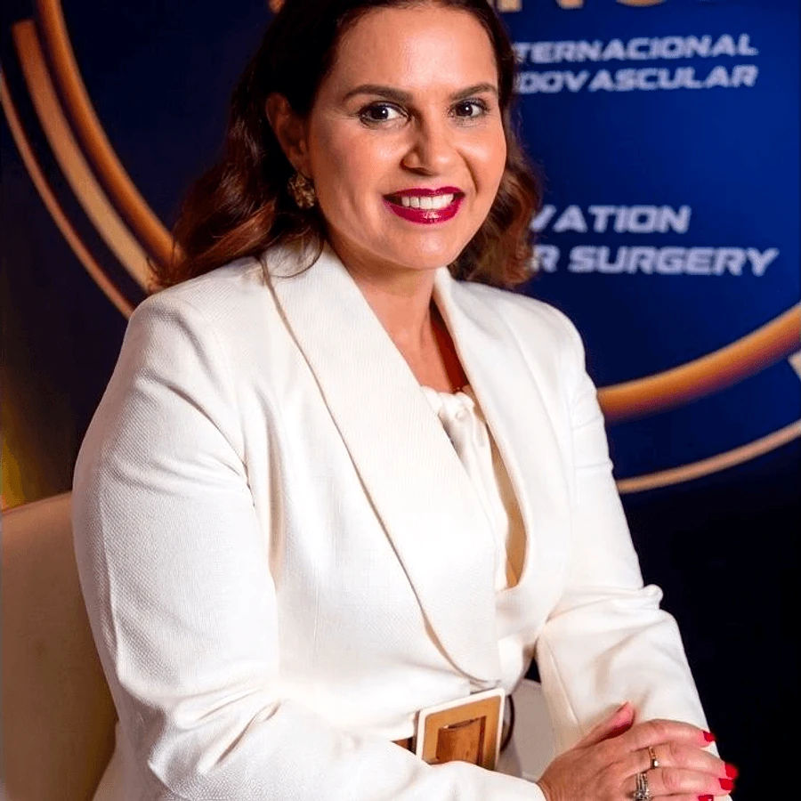 Dra. Ana Helena Lopes no congresso internacional